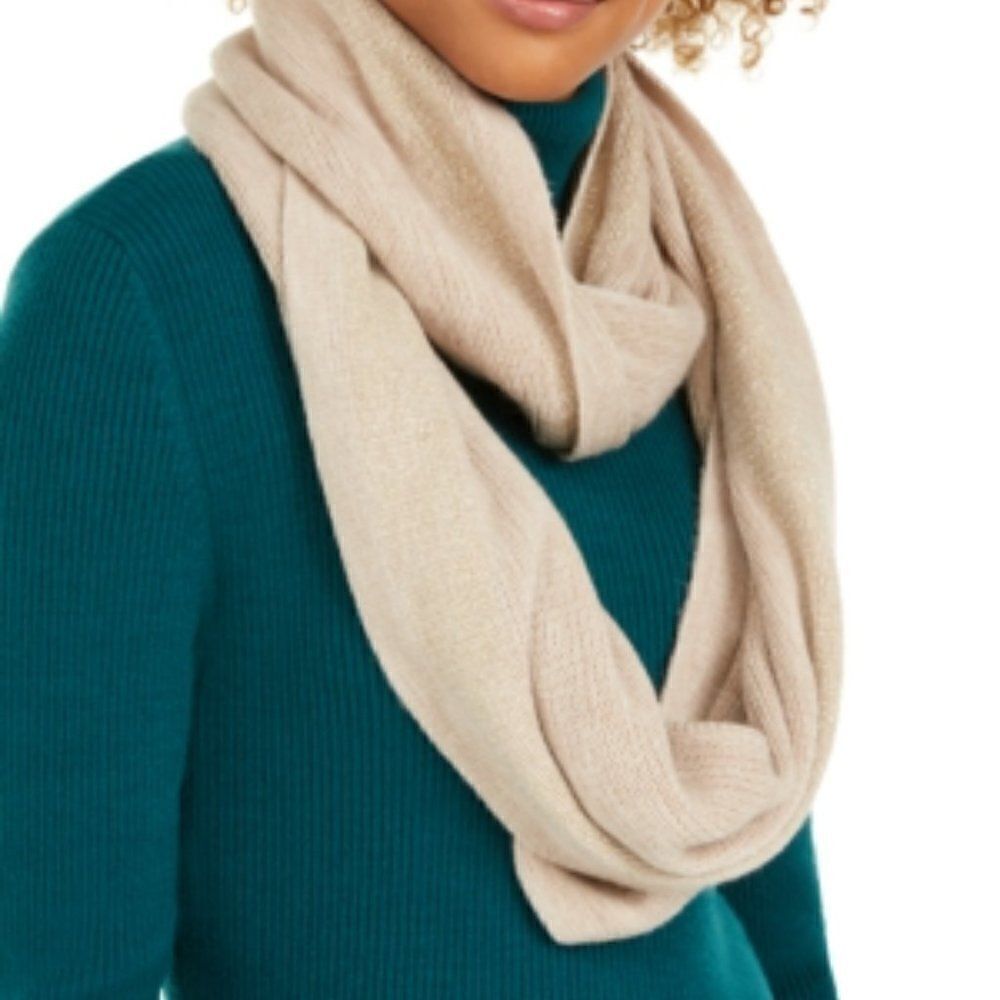 Calvin Klein Infinity Loop Scarf - Picture 5 of 6